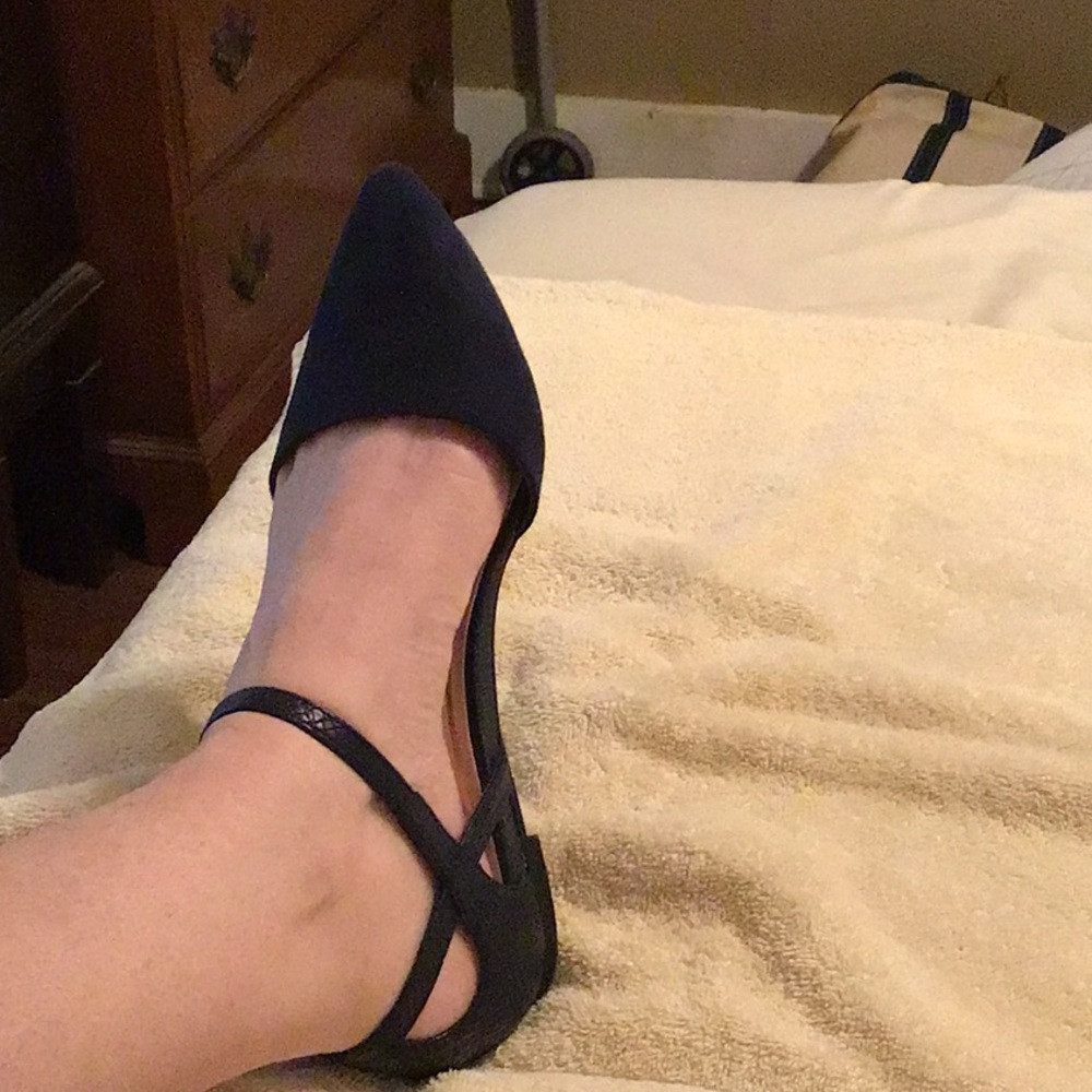 Blue Velvet wrap around the ankle dress flats.